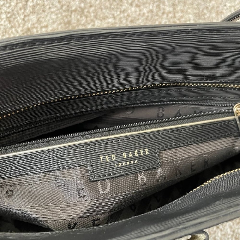 Ted Baker | Deannah Bow Detail Shopper - Picture 10 of 15